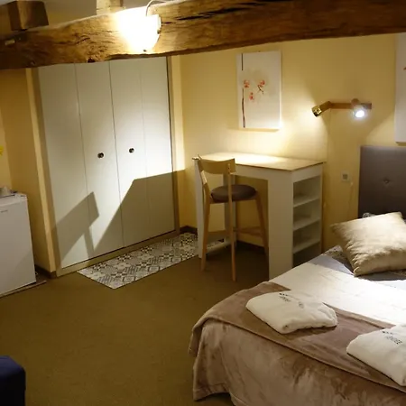 Semesterbostad Manoir De Ponsay