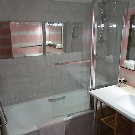 Manoir De Ponsay Semesterbostad *