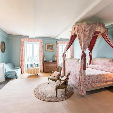 Manoir De Ponsay